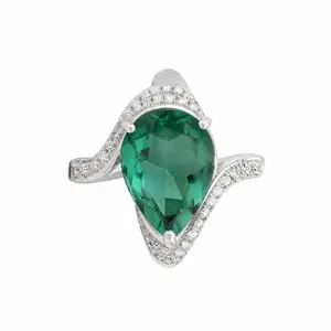 Women's Fashion Ring with Lab-Grown High-Carbon Green Colored GemstoneGreen