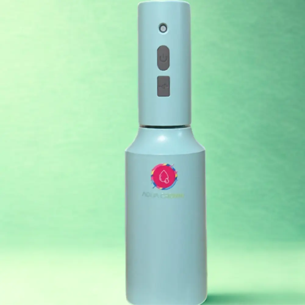 Mint Spritzer + Green Logo