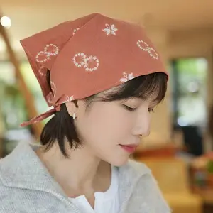 Versatile Triangle Scarf Headband, Pastoral Style, Premium Feel, Summer Outing Sweet Cute Women’s Hair Accessory for Hairstyling