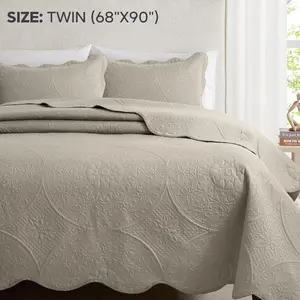 3pcs Luxury Quilted Bedspread Set – Oversize Quilt Coverlet Soft & Cozy Floral Bedspread with Pillow Shams, Breathable Lightweight for Bedroom & Guest Room Decor
