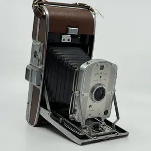 Vintage Polaroid Land Camera - Decor Functionality