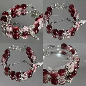 Creative and Unique Bead Bracelet Red Feather Pendant Bracelet New Vintage Elastic Bead Chain Women's Accessory