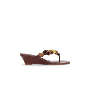 Schutz x REVOLVE Sapphire Wedge Sandal in Root Brown