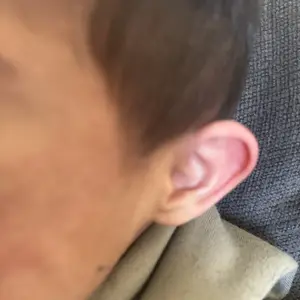 MomMed Baby Hair Clippers, Ultra Quiet Electric Vacuum Baby Clippers with Charger Base, Cordless Rechargeable Waterproof Haircut Kit for Kids & Men