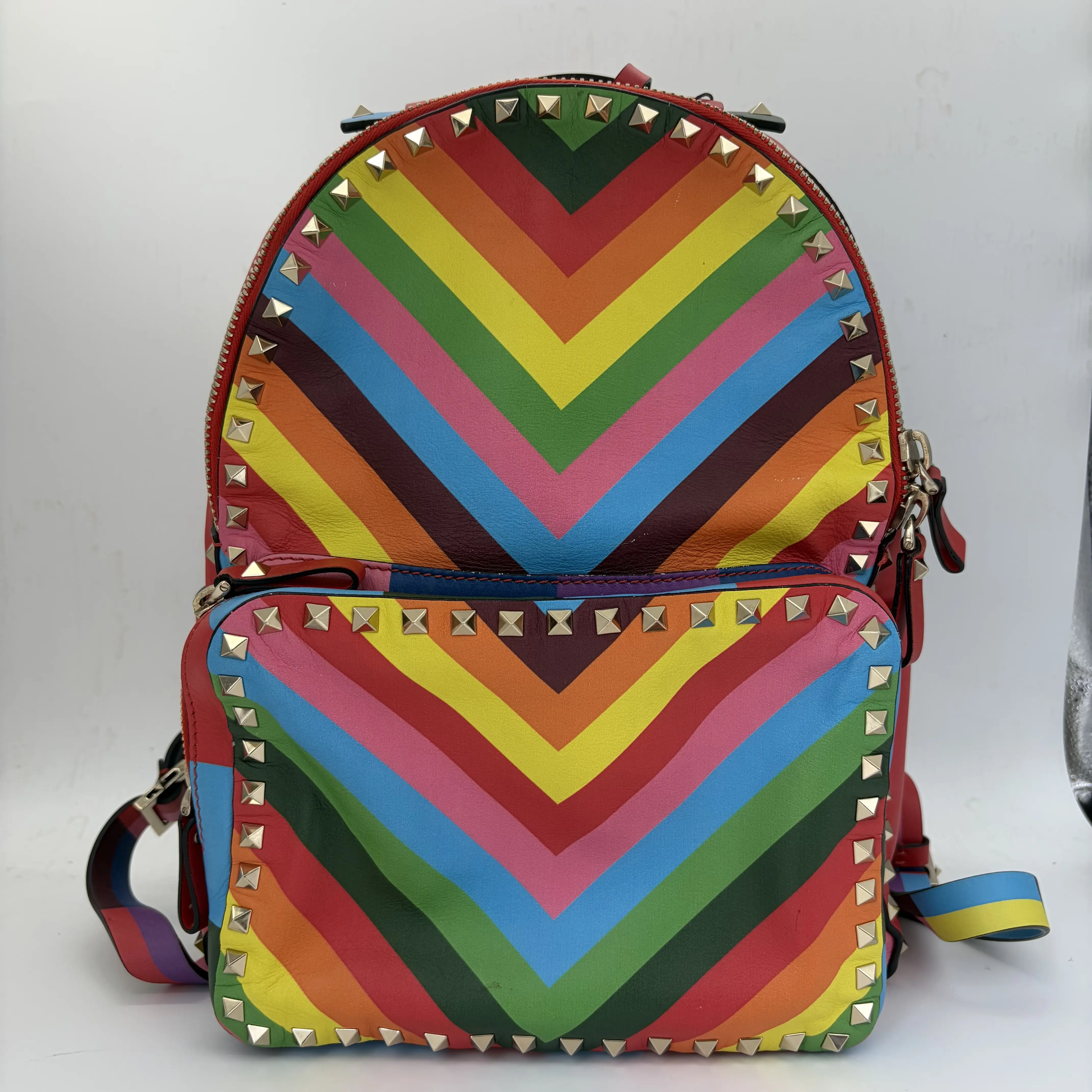 Pre-owned Valentino Garavani 1973 Rainbow Collection Rockstud Backpack (Small)