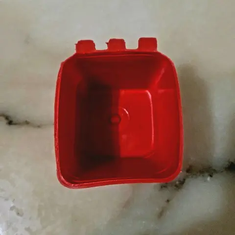 10 Piezas  Bebedero/ Comedero Cuadrado  - 10pack hanging Feeder/ Water Squared Dispenser