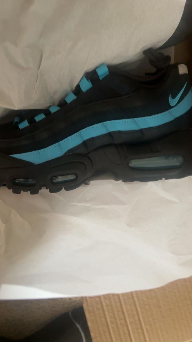 Item: 7 Youth / 8.5 Women