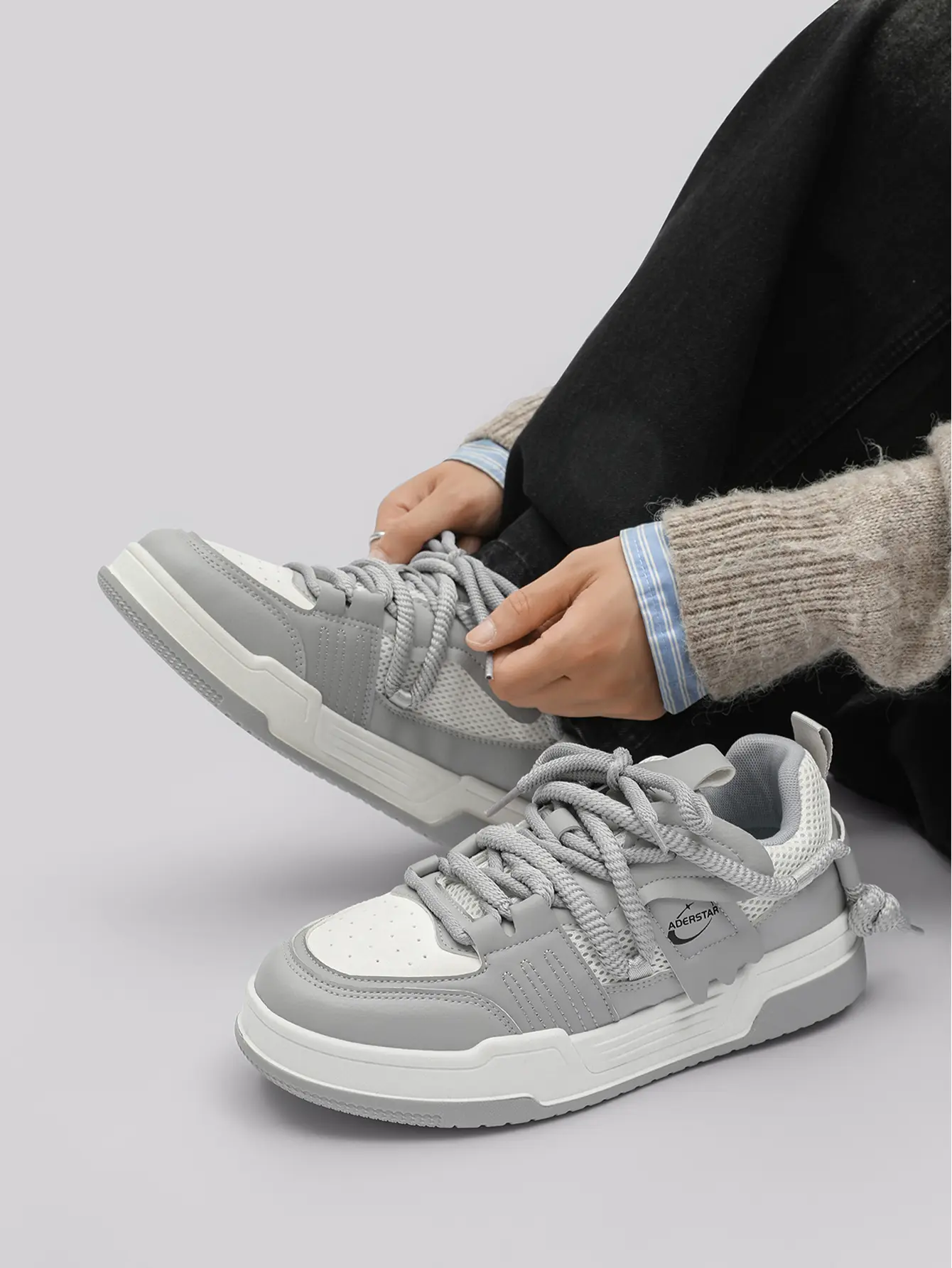 Men's Retro Low Top Sneakers, Breathable Red and White Trainers with Thick-Soled Cushion for Everyday Lifestyle & Sports, Extra Step Cushion, Retro Look, Footwear, Chunky Trainers, Sneaker, Walking Shoes, Athletic, Sports Shoes, Training, Lace Up Sneakers