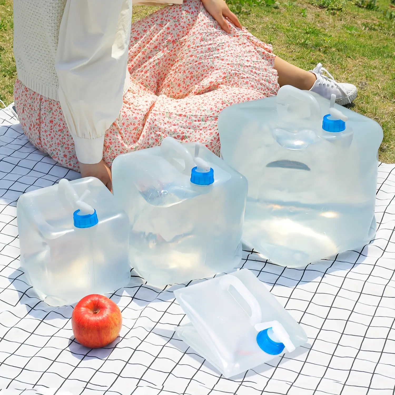 2.6/5.3 Gallon Collapsible Water Container with Storage Bags, Foldable Cube Water Jugs Portable Water Storage for Outdoors Camping Hiking
