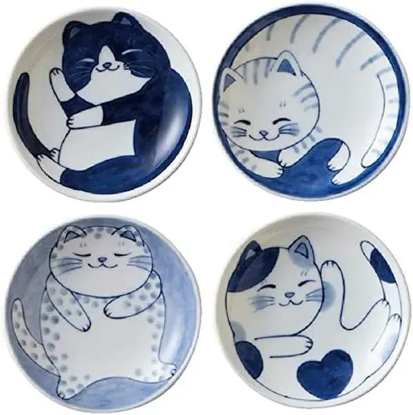 Set of 4 Japanese Small Plate Set Ceramic Cute Cats Design Appetizer Dessert Sushi Sauce Dishes,