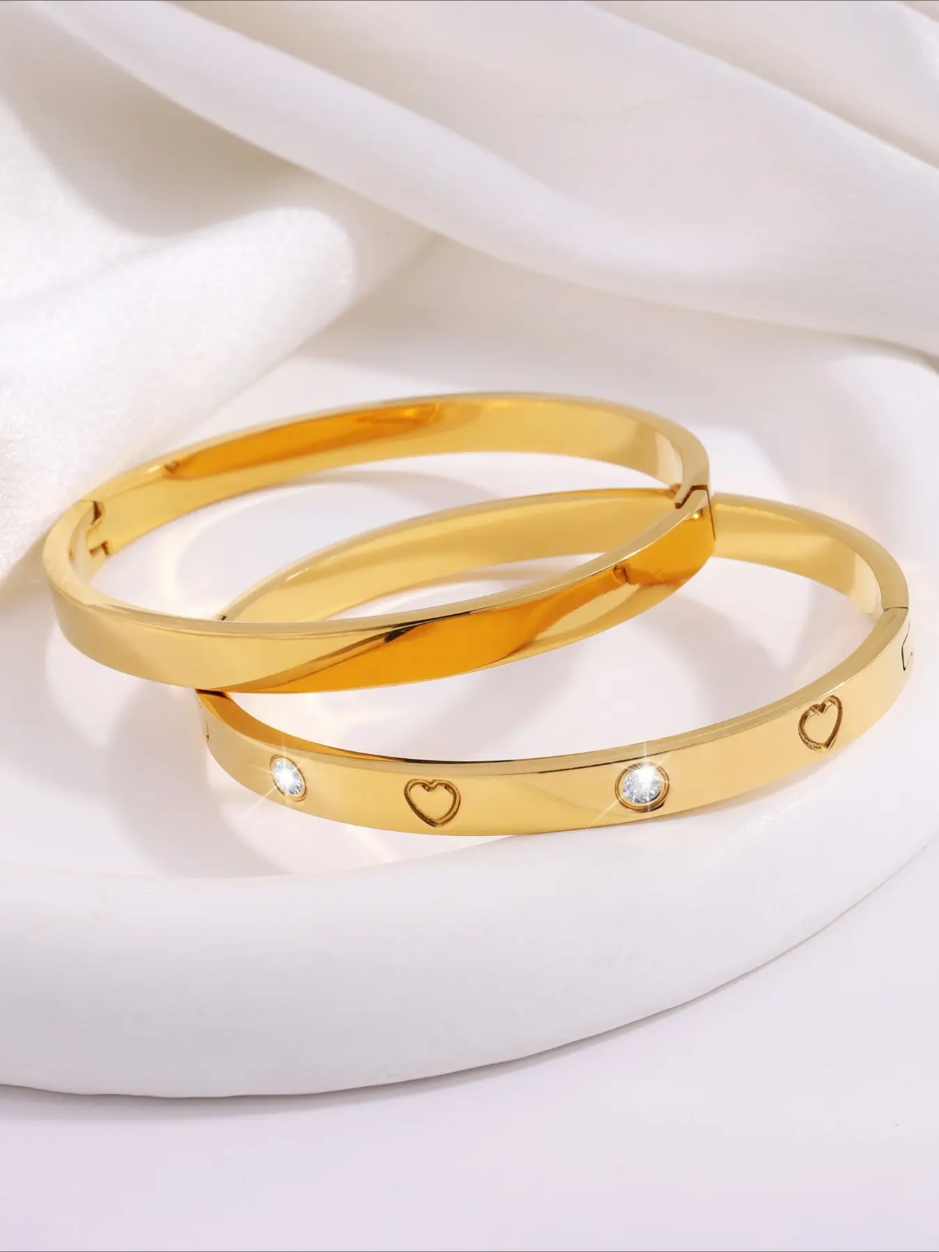 2 pieces of exquisite fashionable stainless steel heart bracelets   glossy bracelet set, versatile classic style, suitable for daily stacking wear, holiday gift, Heart Shaped Bracelet, Fashion Matching Bracelet