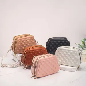 Women's 2026 Embossed Texture Leather Box Bag, Fashionable Shoulder Bag, Adjustable Strap Satchel, Plain Crossbody Daily Commuter Purse (Multi-Color)