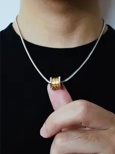 2024 New Style Hexagonal Geometric Pendant Necklace for Women & Men, Stainless Steel Jewelry for Party, Daily Clothing Decor, Trendy All-match Jewelry for Birthday Gift, Trendy Charms Necklace