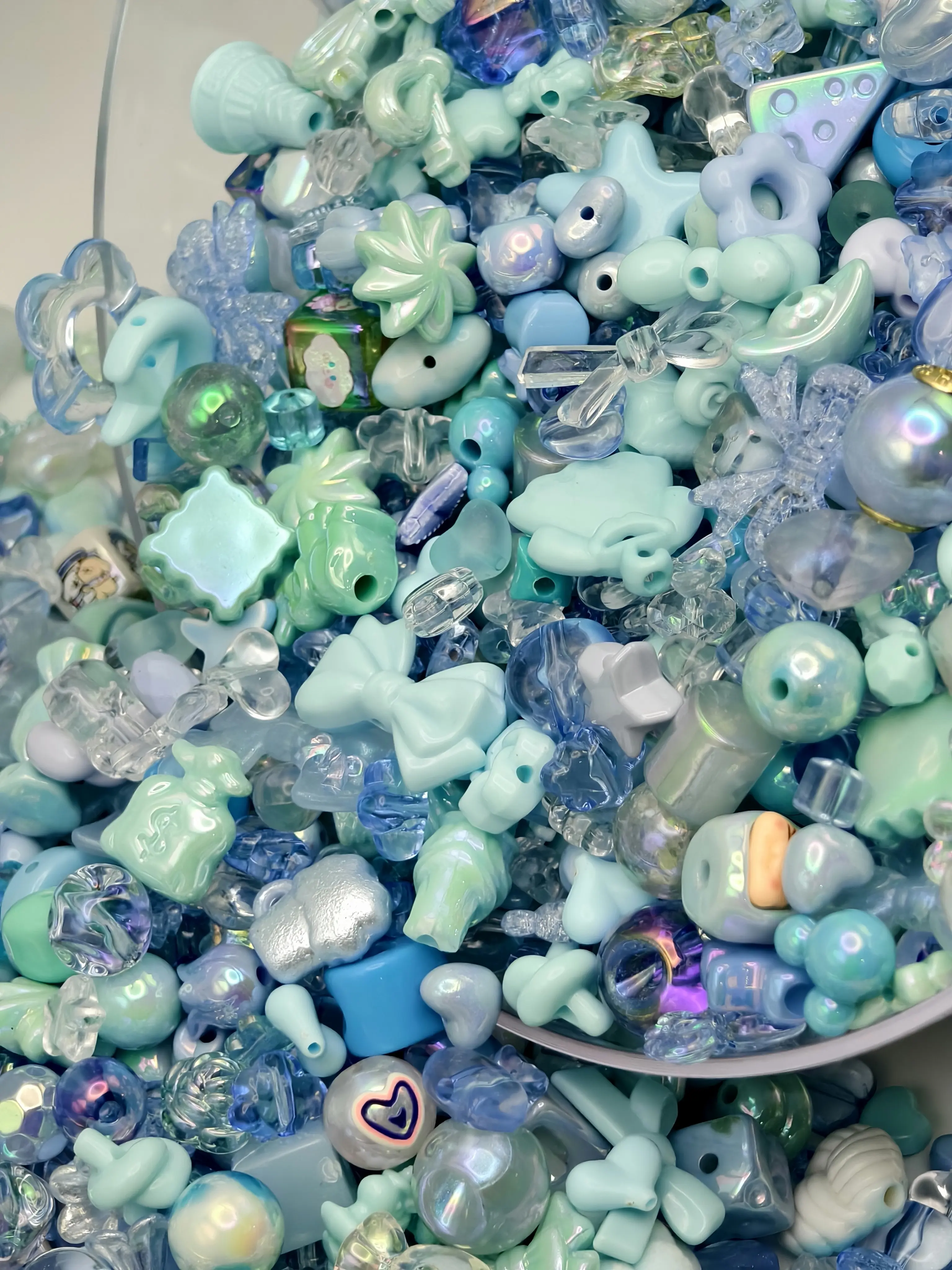 Kawaii Multi-Color Resin Beads Blind Box - Teen-Friendly Kit & Bead Assortments with Random 3D Bow, Peanut, Pumpkin Charms, Iridescent Spacers, Decorative, Pearl, Rainbow Resin Sets for DIY Jewelry Making
