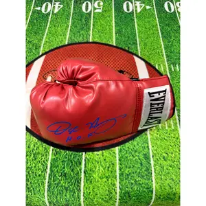 Oscar De La Hoya " Golden Boy " HOF Hand Signed Everlast Boxing Glove W/ COA