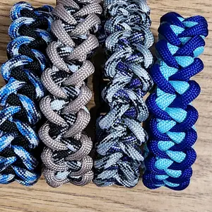 Handmade Paracord Bracelet - Customizable, Durable and Stylish Accessory for Men and Women