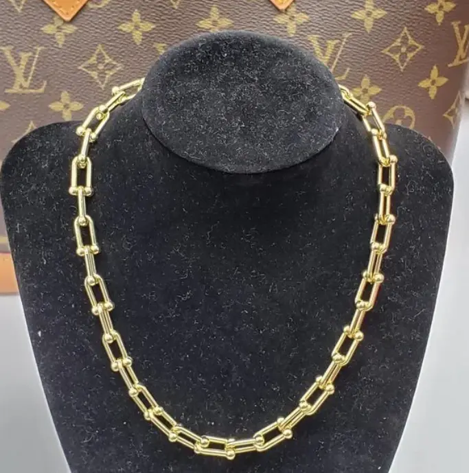 Gold Plated Horse Shoe Necklaces Fashion Jewelry