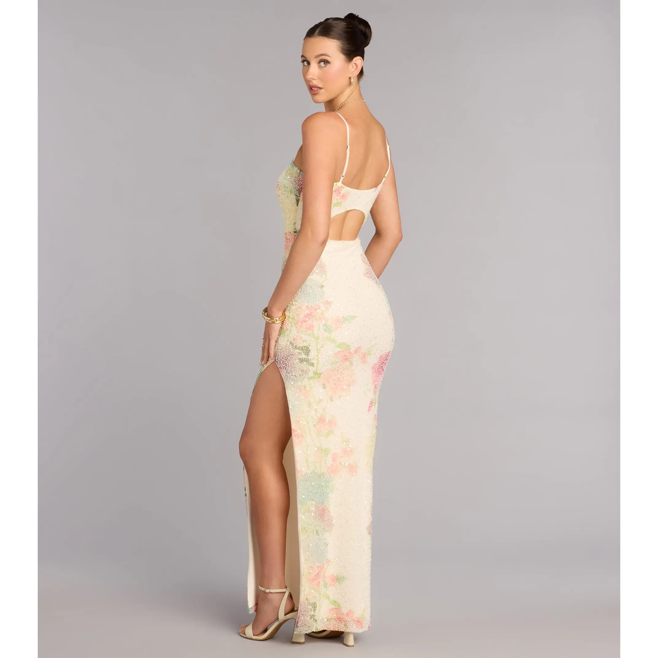 burgundy dress open back Sexy Burgundy V-Neck Open Back Appliques Velvet Prom Dress