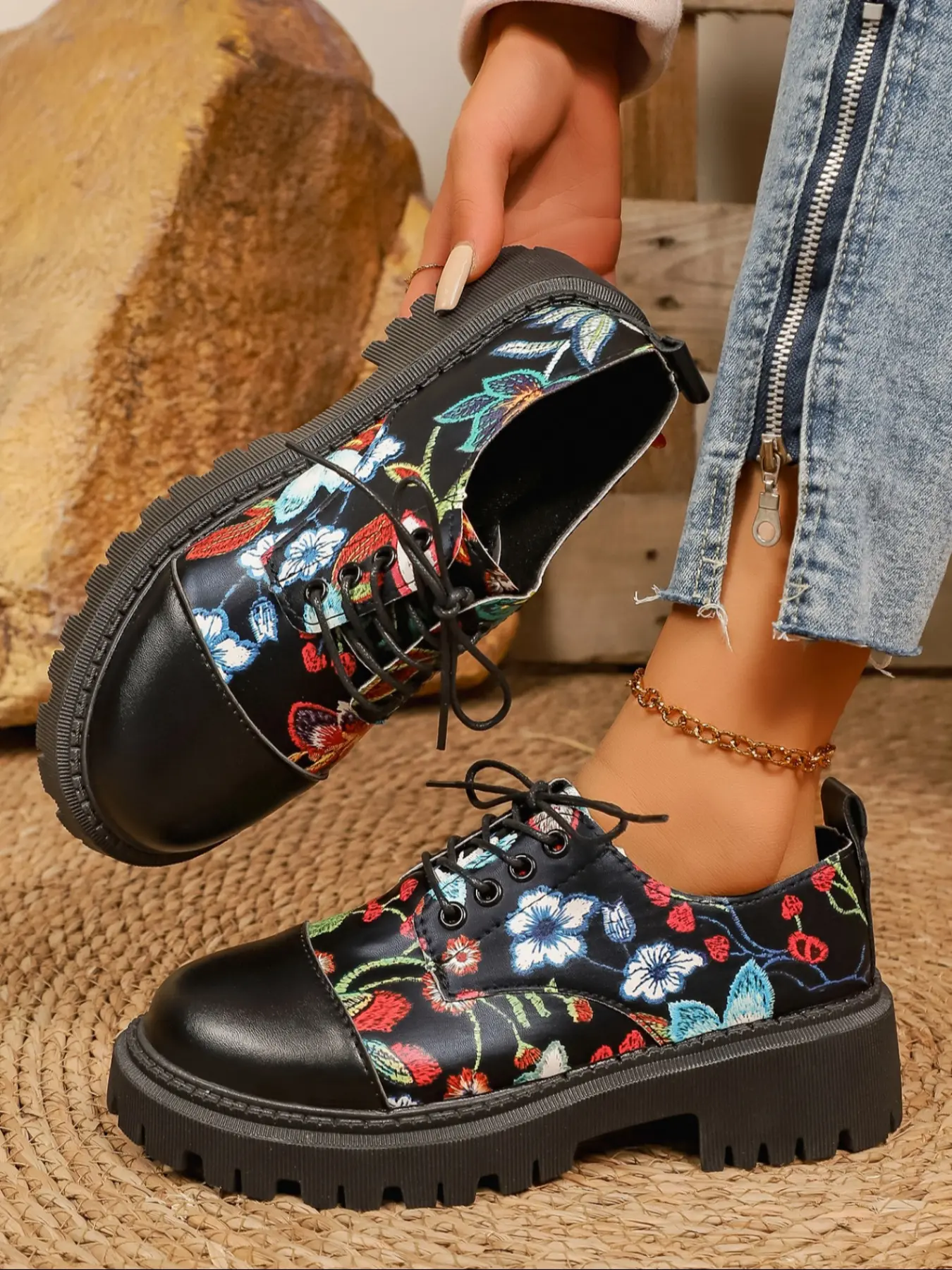 Women's Fashion Chunky Heel Platform Oxford Shoes, Floral Print PU Leather, Lace-Up Design, Vintage British Style, Casual Wear
