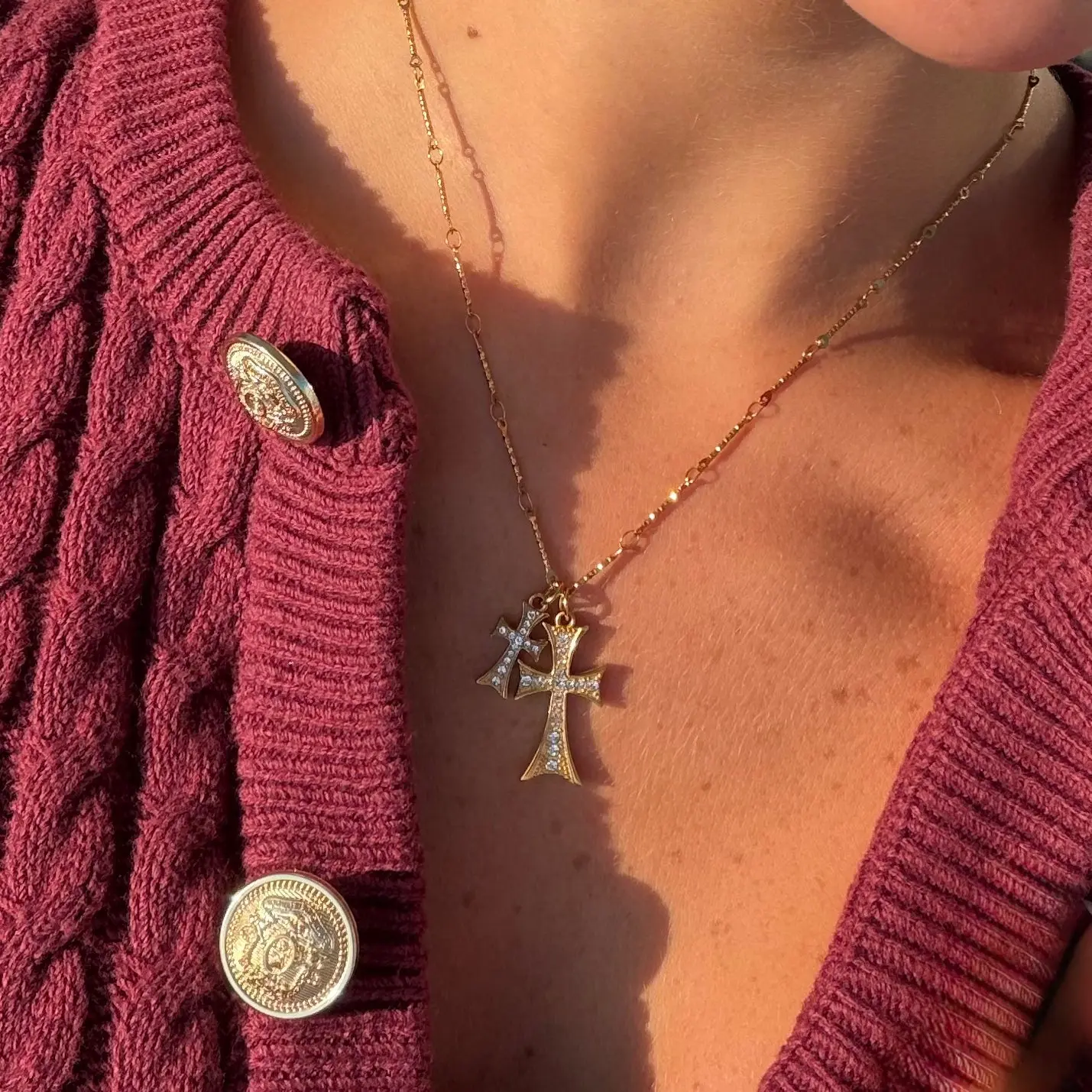EVRY JEWELS Gold or Silver Plated Stainless Steel Women's Evryday Cross Necklaces