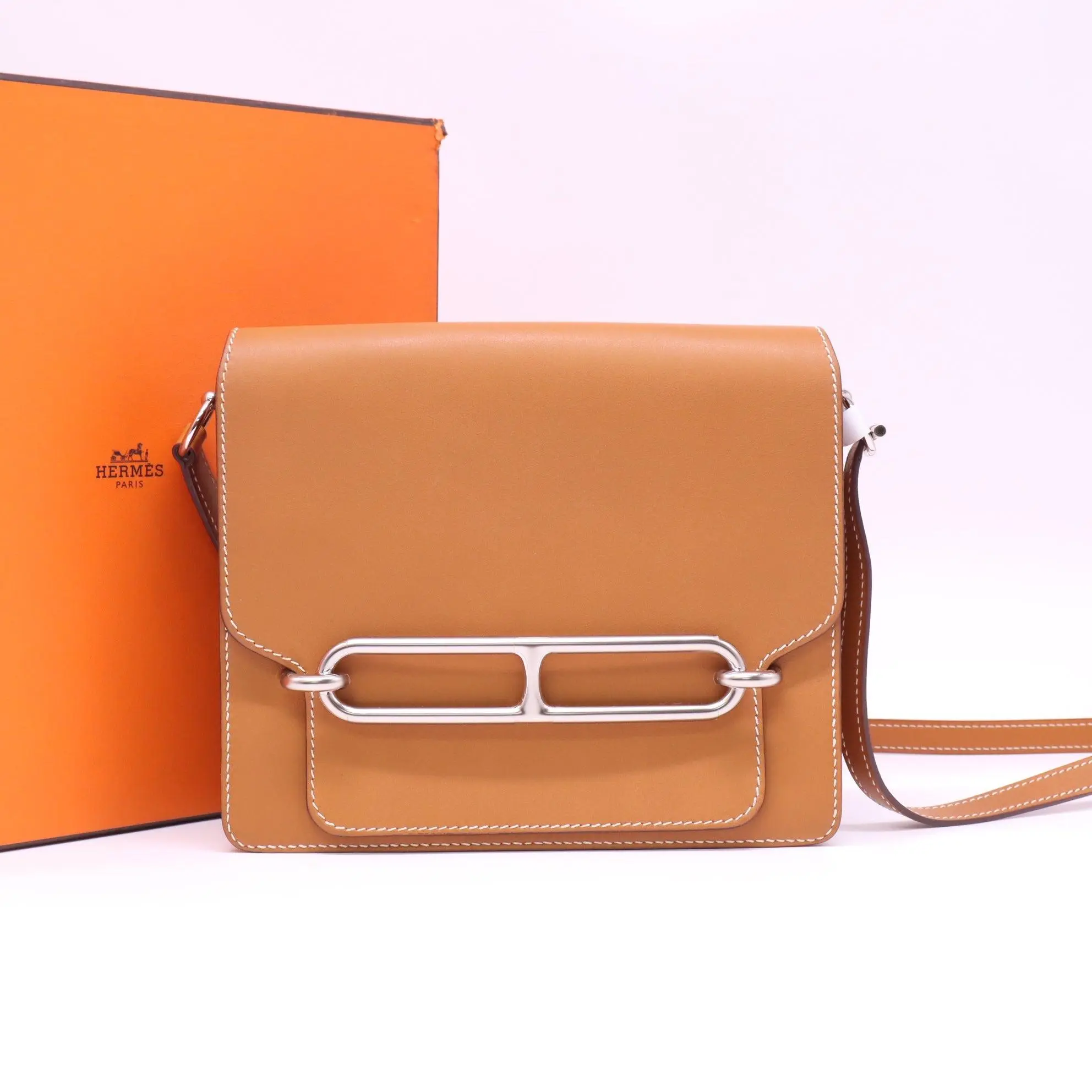 Pre-owned HERMÈS Leather Crossbody Bags Roulis 23 Bag B21468