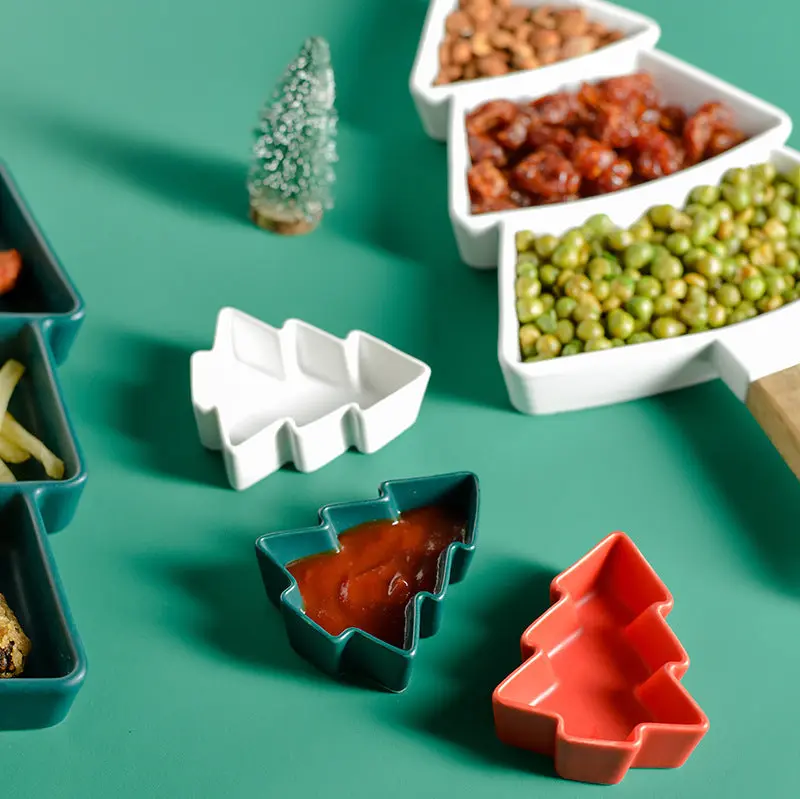 Clay-Wood Square Baking Pan Set with Acacia Wood Accent, High-Quality Christmas Tree Silicone Mold, Hand-Ground Ceramic Plate, Modern Simple Christmas Pattern Kitchen Bakeware Supplies