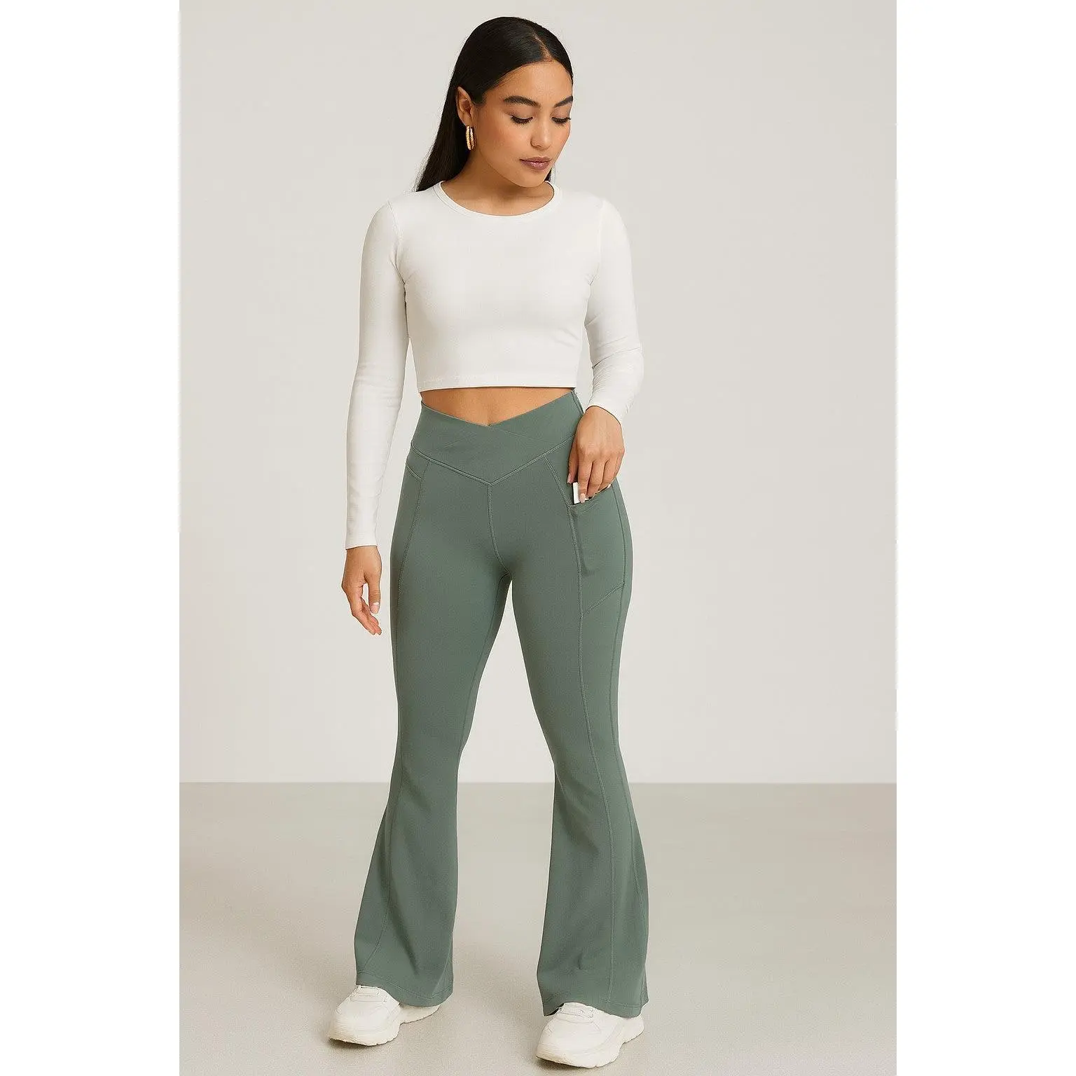 Viral Flare Leggings | Snatched Waist & Pockets