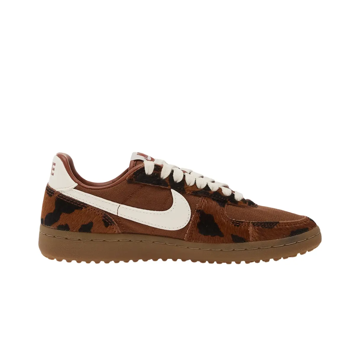 Nike Women's FIELD GENERAL SE PNT Shoe