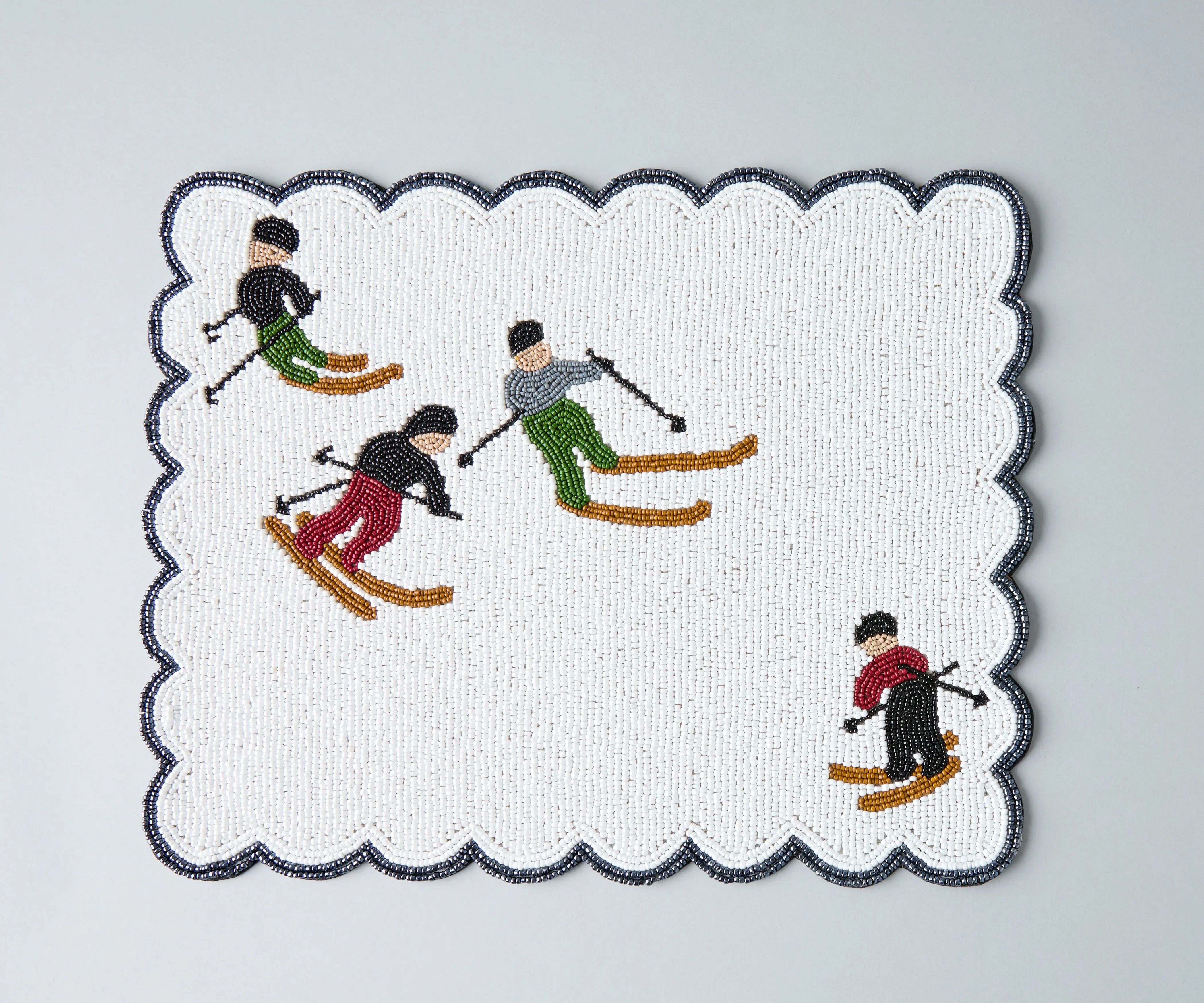Winter Skier Christmas placemats Set – Snowy Mountain Dining Table Decor – Winter Wonderland Table Setting