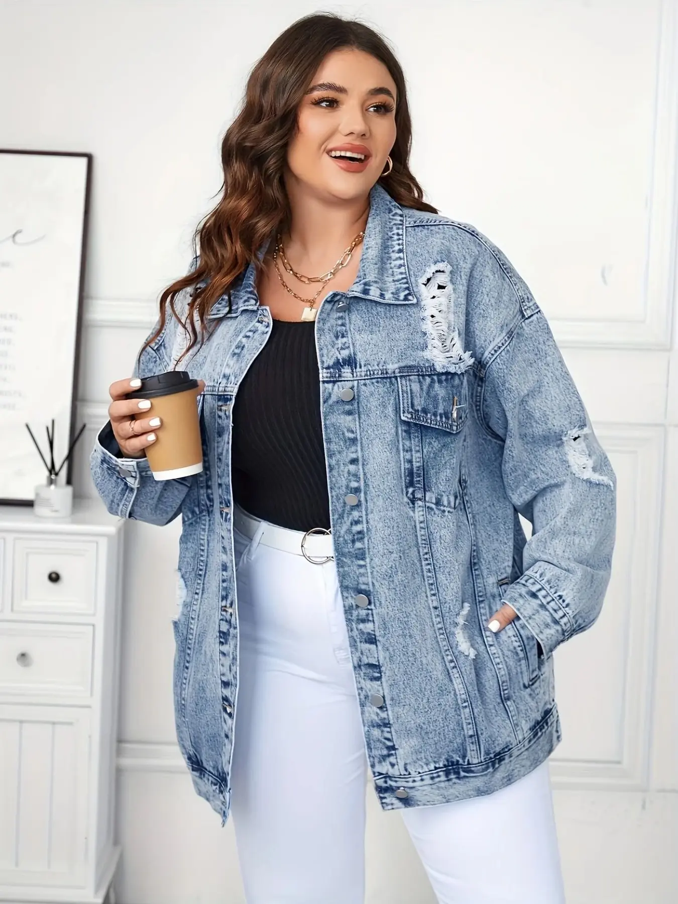 Women's Plus Size Street Style Casual Everyday Lightweight Loose Denim Jacket, Ripped Jeans Outerwear, Washed Jean Coat, Fashion Versatile Design, Womenswear