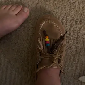 New Women's Round-Toe Outdoor Fitness Shoes with Arch Support, Casual Beaded Tassel Moccasins for Women, Vintage Comfort Walking Flats, Casual Shoes Clogs