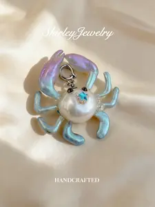 Zodiac Cancer Crab pearl necklace pendant (with chain)