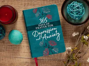 365 Days of Prayer for Depression & Anxiety (Faux Leather) – Guided Daily Prayers for Anyone in Need of Hope and Comfort