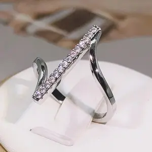 Silver Plated Geometric Line Pointer Ring