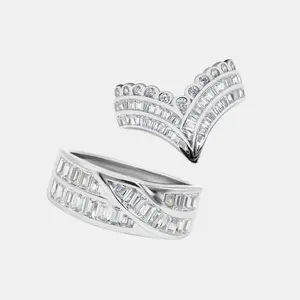 【738】Valentine's Flash "Entwined" Flow-lined Baguette Cut Cubic Zirconia Couple Bands