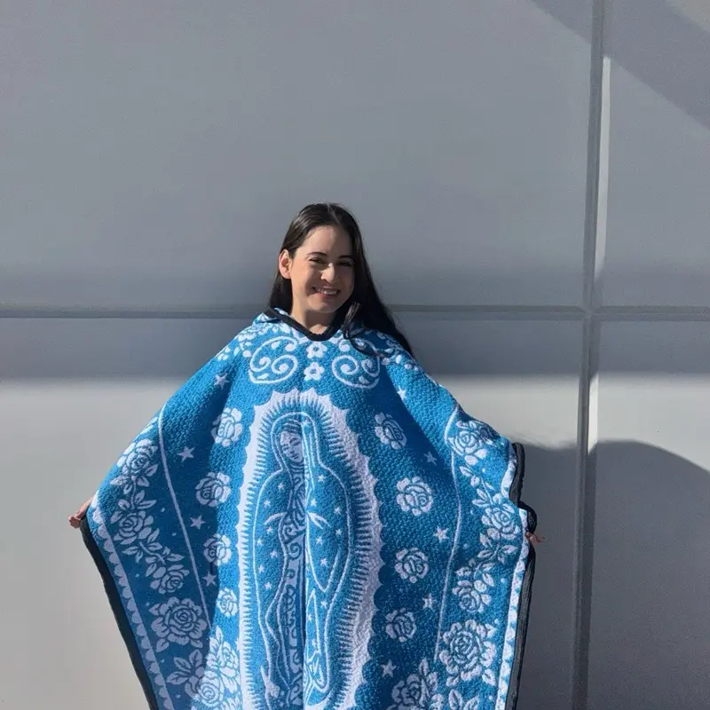 Virgen Poncho Afelpado Black - Handmade Acrylic Polyester Poncho for Women & Men - 50% Alpaca & 50% Acrylic - Warm & Stylish Winter Wear