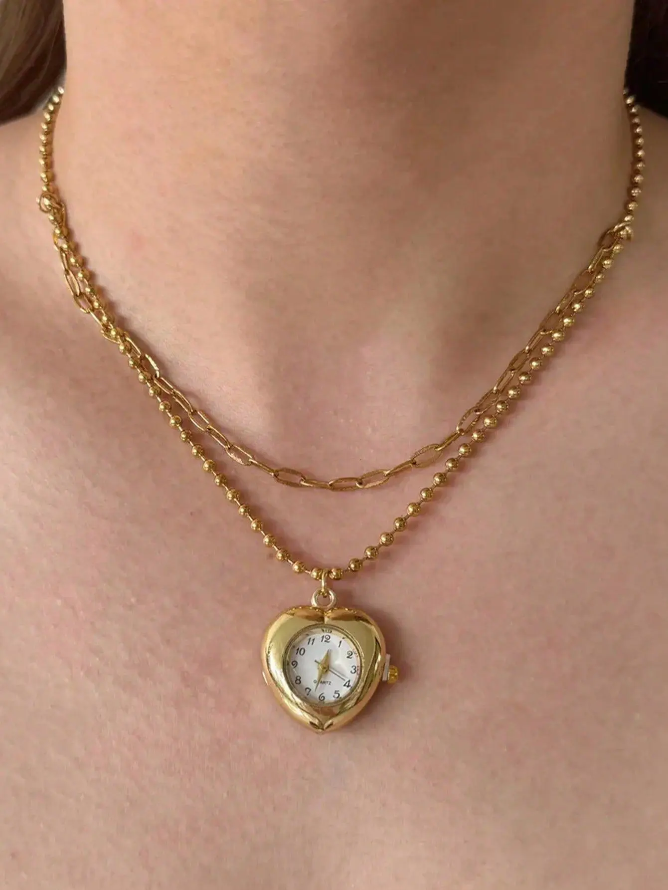 Gold Heart-Toned Multi-Layer Necklace, European & American Style Heart Needle Clock Pendant, Casual Costume Jewelry with Quartz Movement (Perfect for Pairing with T-Shirts, Leather Jackets), Gold Heart-Toned Necklaces