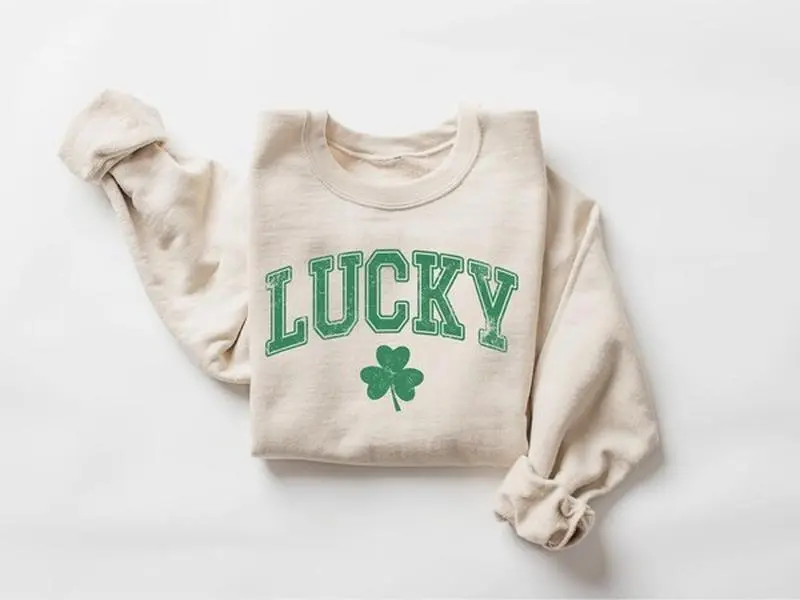 Retro Lucky Sweatshirt, Cute St Patricks Day Sweatshirt, Womens Shamrock Sweatshirt, Irish Shirt, Four Leaf Clover, St Patricks Day Outfit