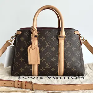 Pre-owned Louis Vuitton leather Tote Bags Monogram Canvas Soufflot BB Handbag