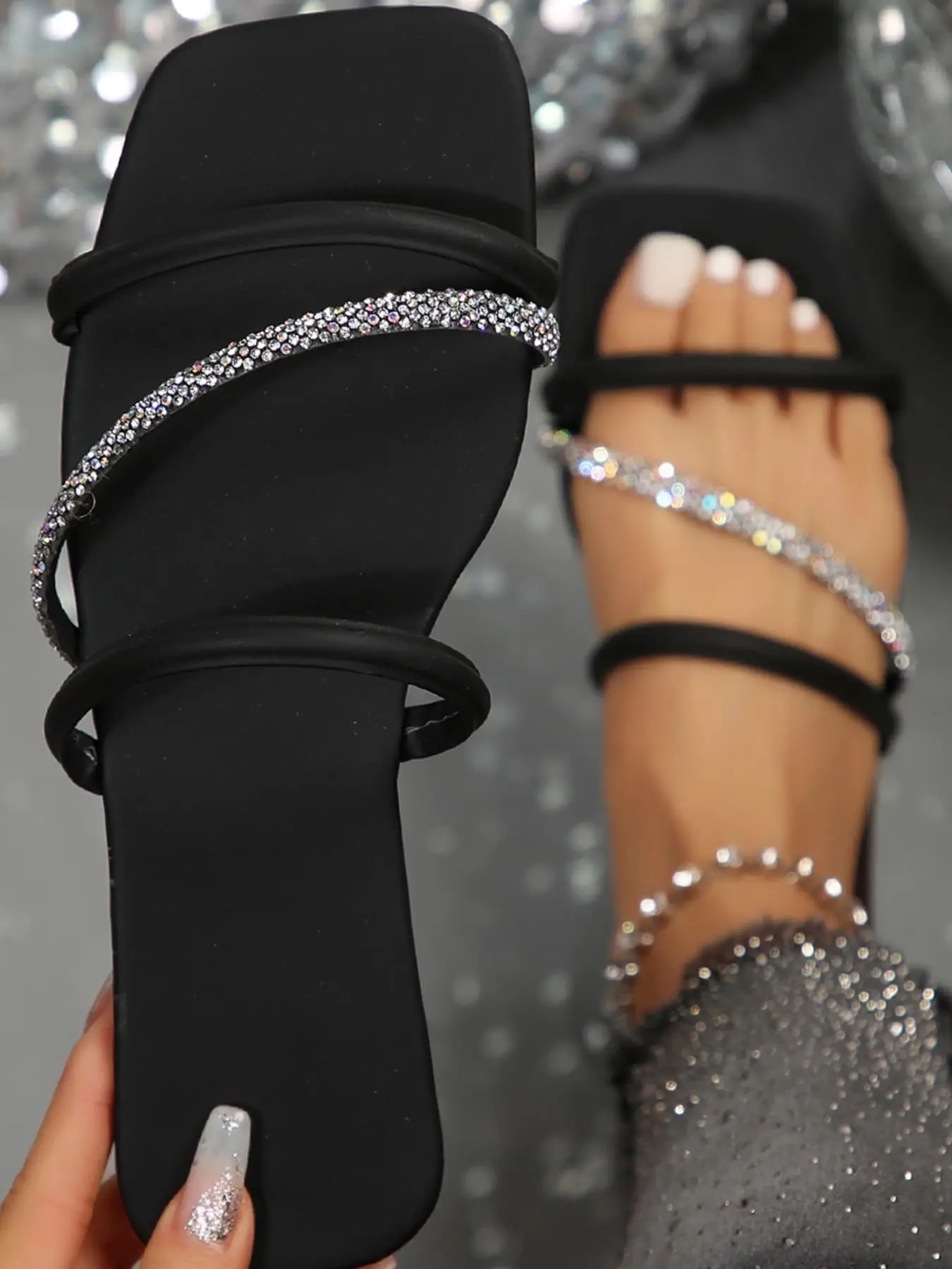 Women's Elegant Rhinestone Decorated Slip on Flat Sandals, French Style Open Toe Sandals, Fashionable Sandals for Beach Vacation, Casual Summer Shoes,