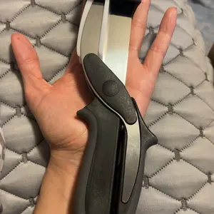 2 in 1 Kitchen Scissors for Food – Stainless Steel Blade & Plastic Cutting Board Scissors with Safety Lock | 9.6" Tomato Knife, Fruit & Vegetable Cutter – Easy-to-Use Kitchen Shears for Meat, Cheese