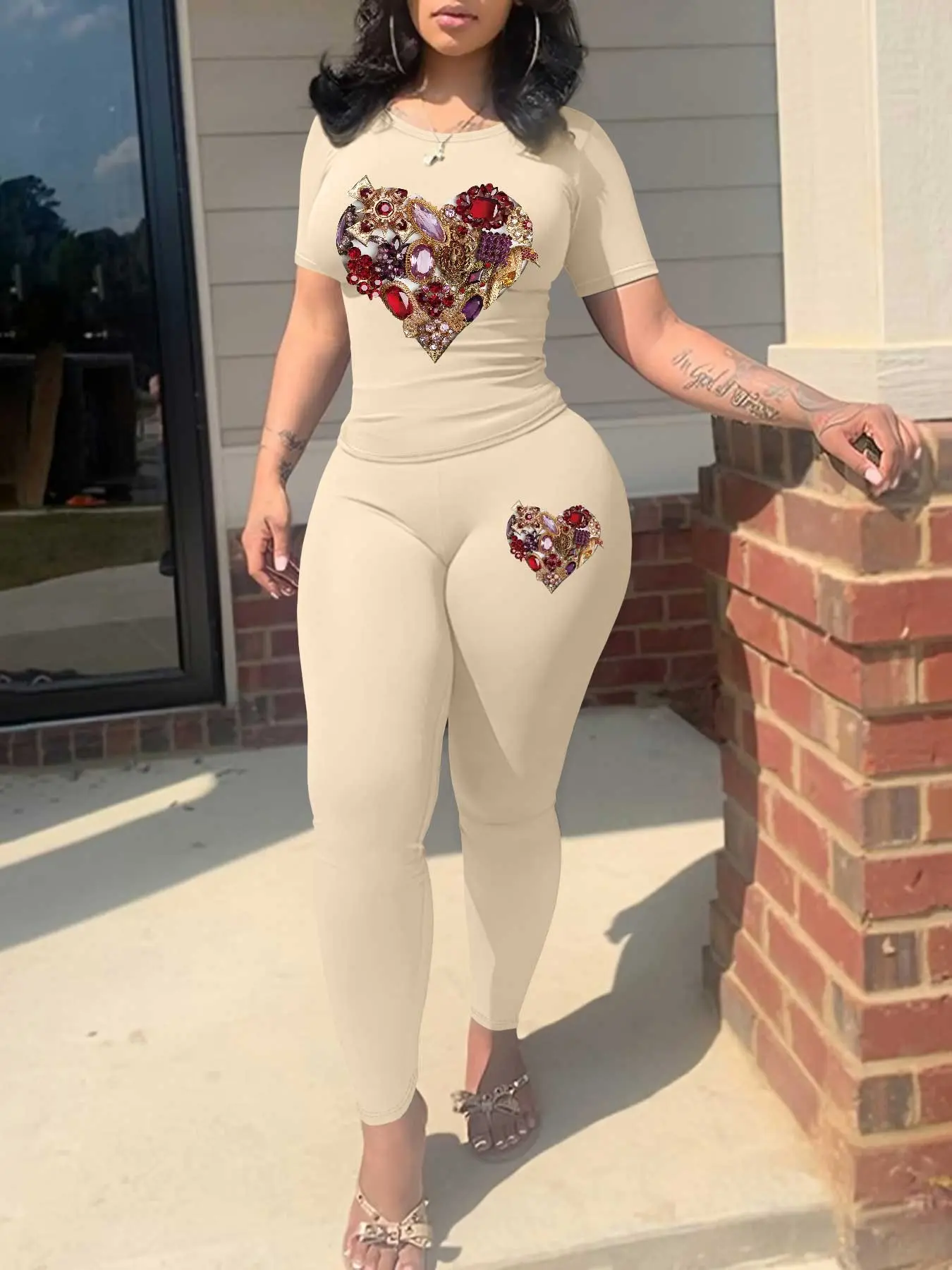 Pattern Print Two-Piece Set, Summer Matching Set, Women's Letter & Heart Print Crop Tee & Fit Skinny Pants, Casual Cozy Round Neck Short Sleeve T-Shirt & Trousers for Daily Outdoor Wear, Ladies Summer Clothes