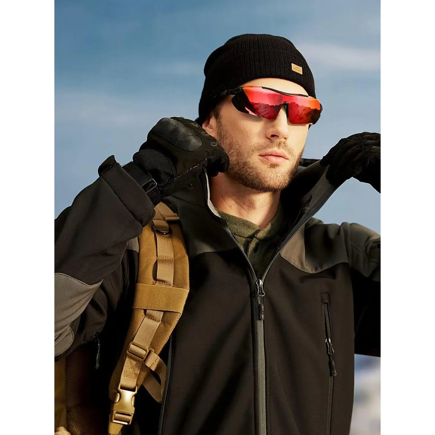 Men's Autumn/Winter Three-Layer Soft Shell Water-proof Hooded Jacket for Outdoor Climbing and Hiking