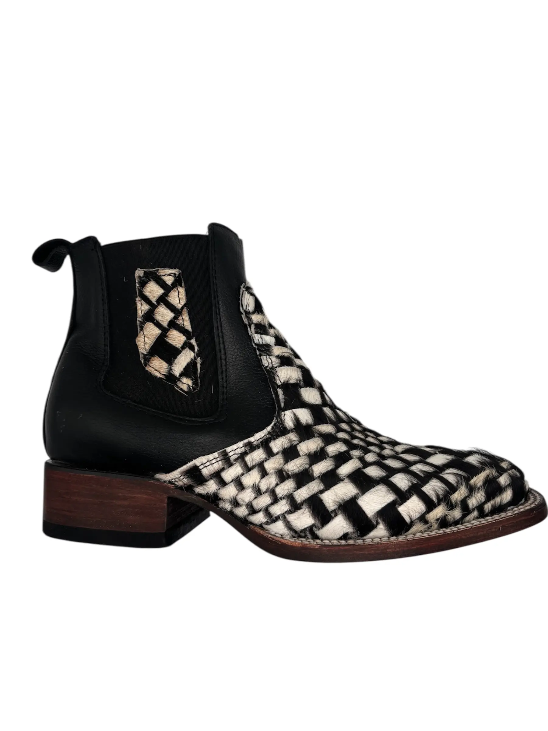 Botin Petatillo Blanco Con Negro De Pelo De Vaca