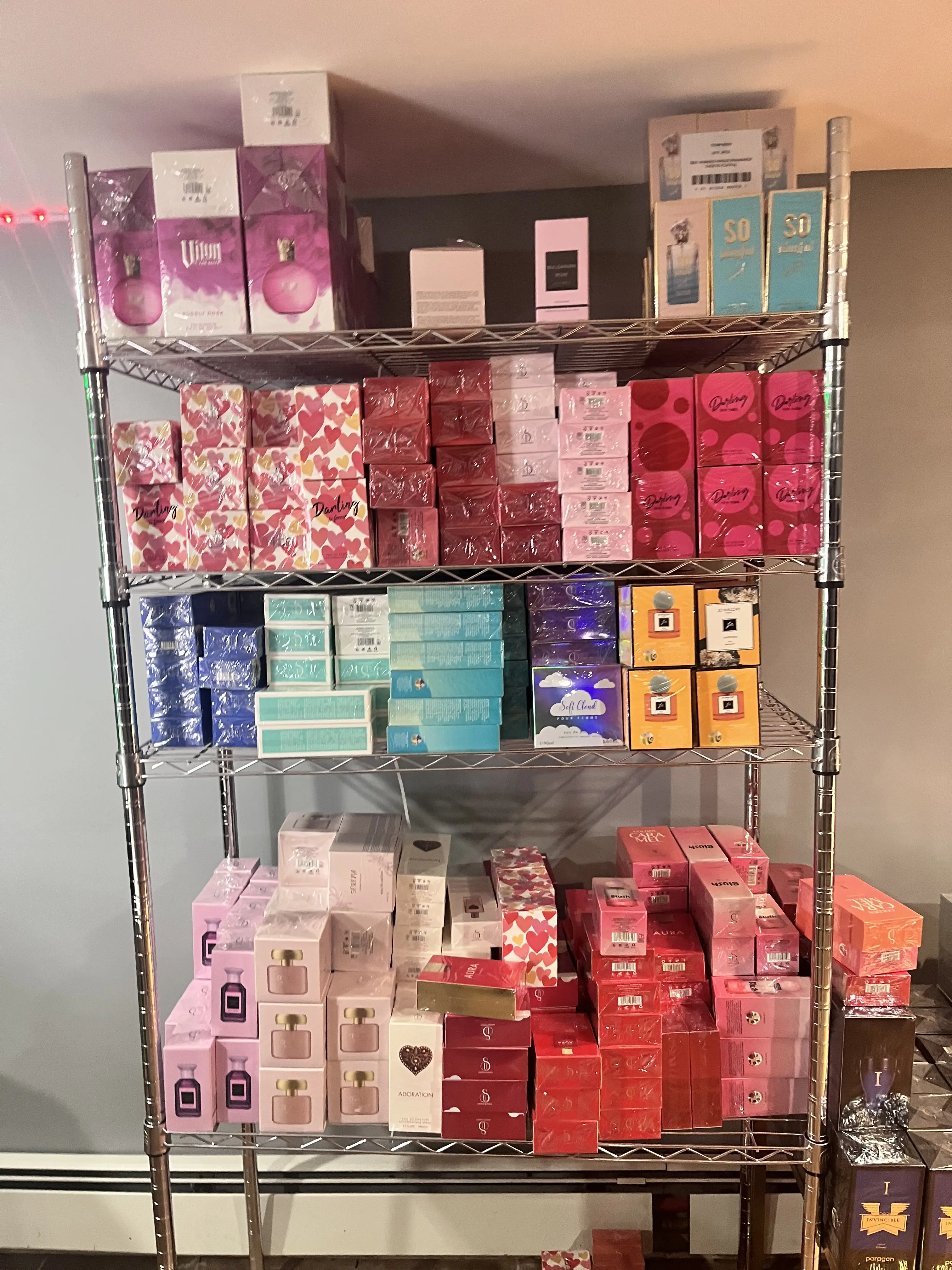 Men’s & Women’s Fragrance Live Bidding | Premium Eau De Parfum & Cologne Bottle Deals