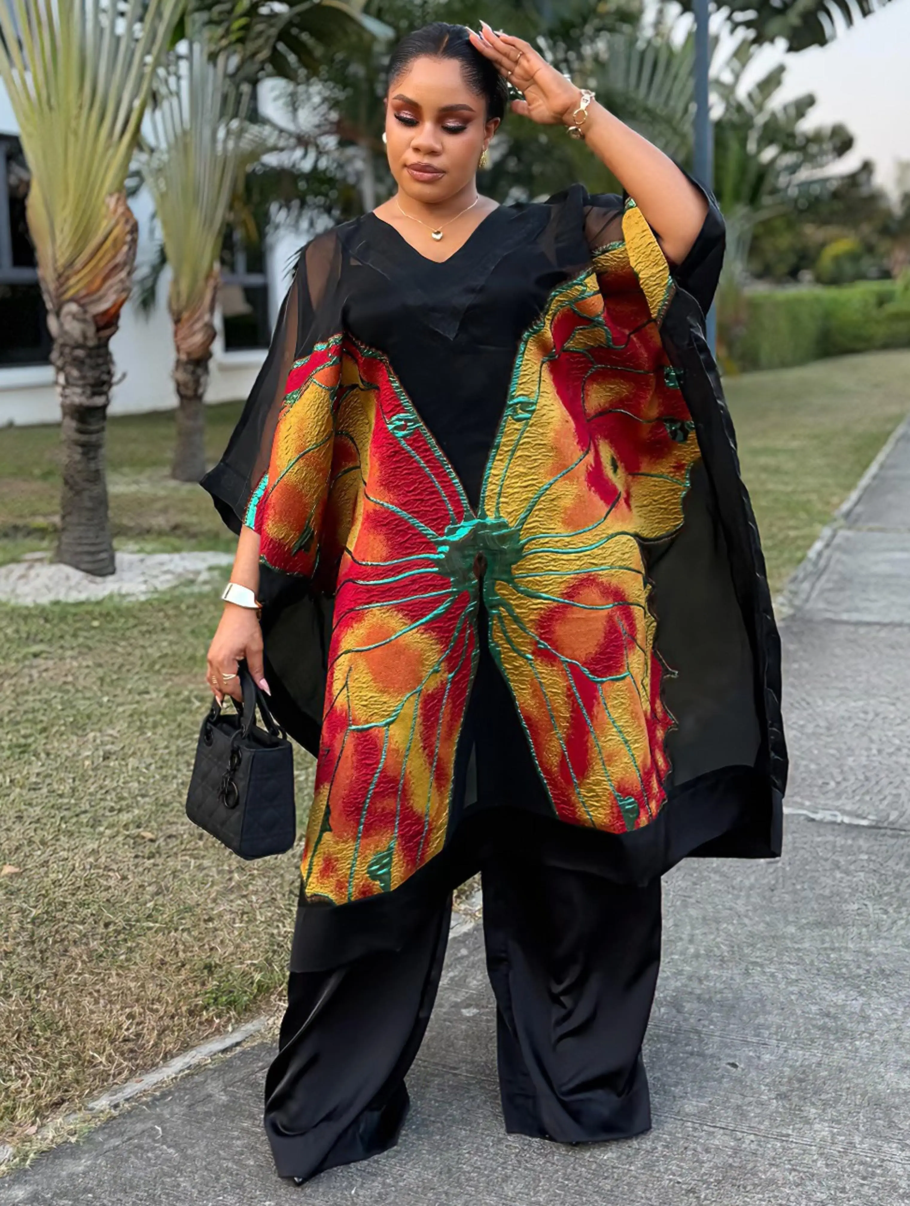 BUTTERFLY ROYALE SET (RED/BLACK)