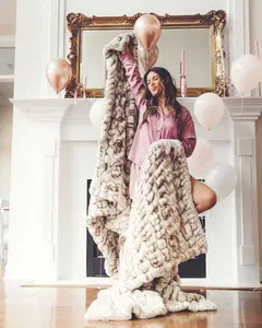 Hugs Kaci Chocolate Marble Blanket