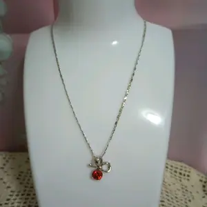 Silver Necklace 16inch Long with Extension for 18 inches 3 Colors Stones Green Blue Red Elegant Design Versatile Length Stylish Accessory