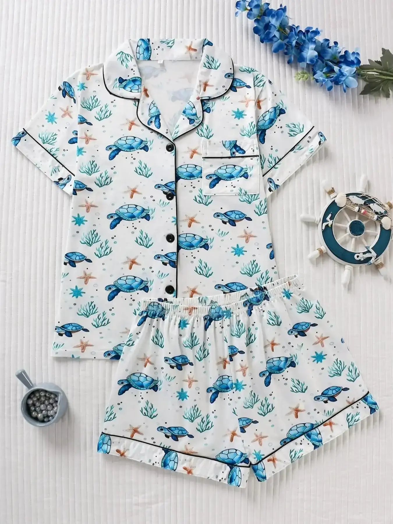 Women's Flattering Turtle Print Shirt & Shorts Pajama Two-piece Set, Casual Comfy Short Sleeve Top & Set, Ladies Summer Sleepwear & Loungewear Pjs, Fitted Nightwear, effortless layering, chic everyday, refined casual