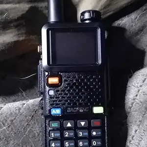 Baofeng Radio 5RH Handheld Walkie Talkie, Long-Range Two-Way Radio with NOAA Weather Receiver, Rechargeable, Copy-Frequency Function with 999 CH